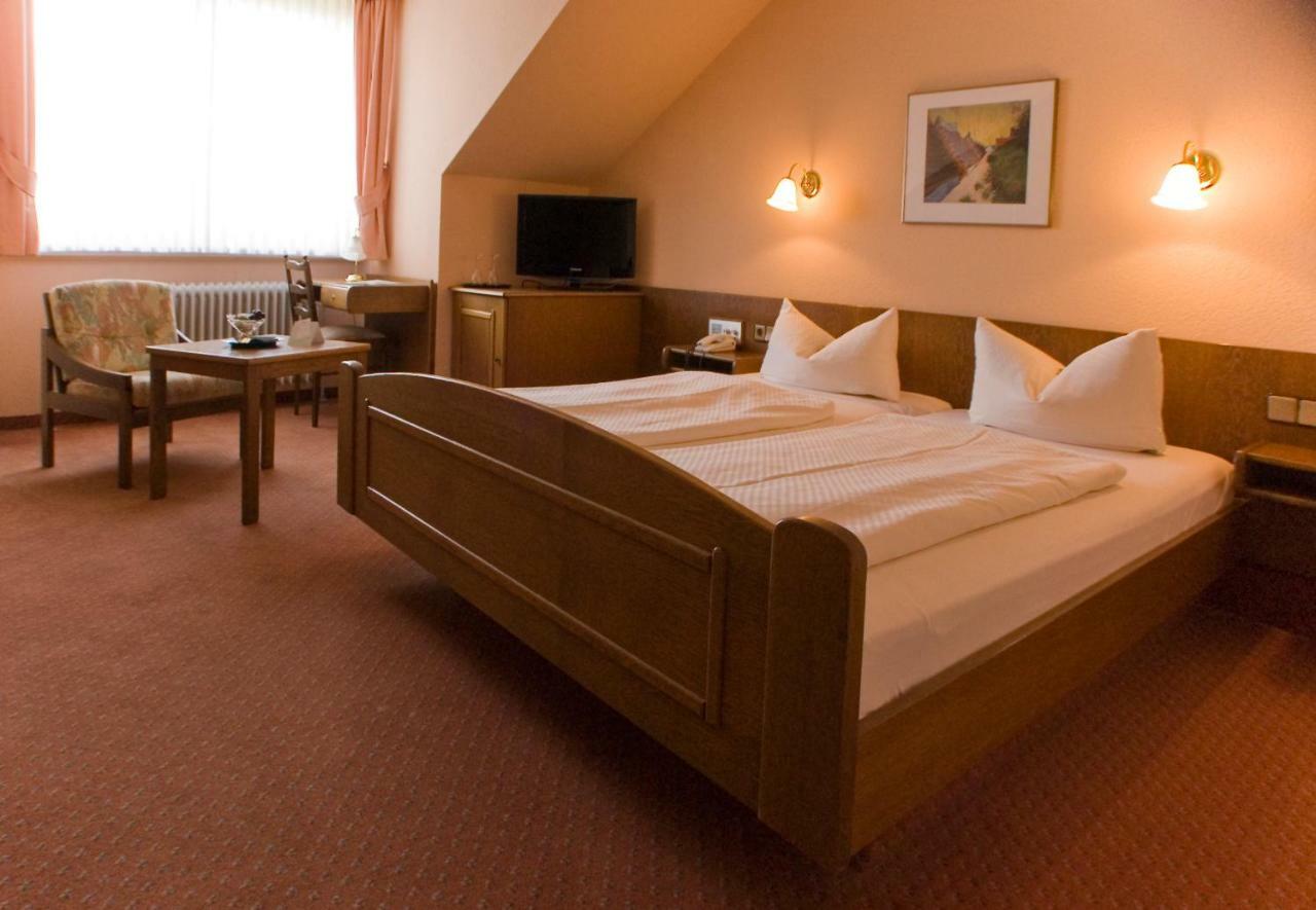 Heppenheim  Hotel Am Bruchsee חדר תמונה